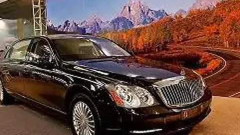 伍兹与布雷迪携手四大巨星筹备赛事，助力抗疫捐出千万善款