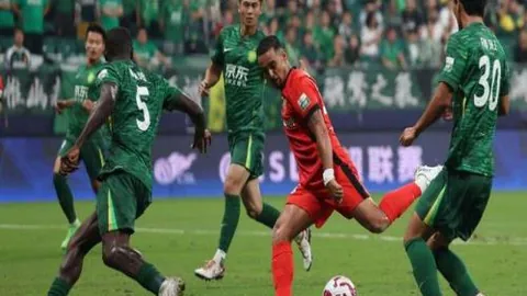 阿奇-格雷坚韧不拔，力破非议；贝林铸就英格兰中场传奇典范